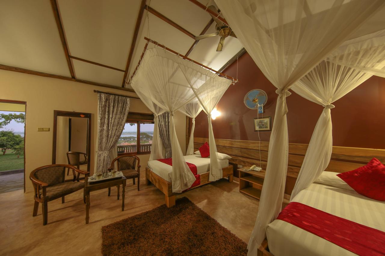 Pakuba Safari Lodge Nwoya Dış mekan fotoğraf