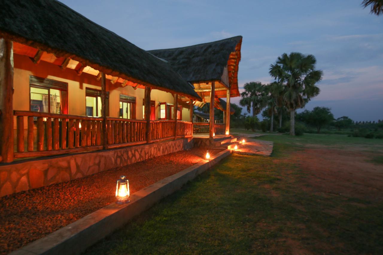 Pakuba Safari Lodge Nwoya Dış mekan fotoğraf