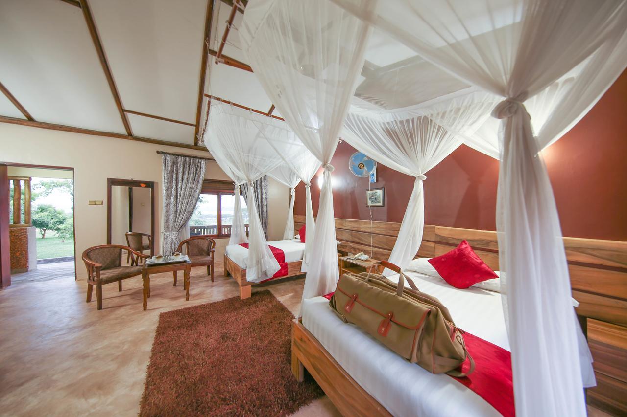 Pakuba Safari Lodge Nwoya Dış mekan fotoğraf